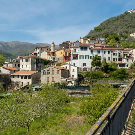 Hébergement de vacances Locazione Turistica Casa Del Ponte - Pre150 *